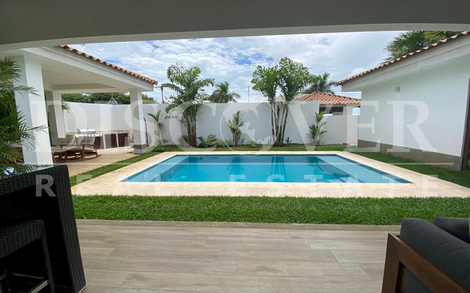 https://images.discovernica.com/propiedad/1600/bsdbererfn.jpg