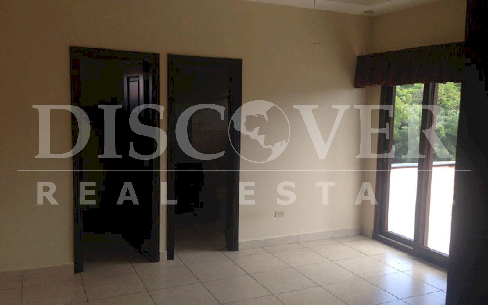 https://images.discovernica.com/propiedad/1600/casa_a_la_renta_y_venta_en_altos_de_santo_domingo_managua_nicaragua_9_.jpg