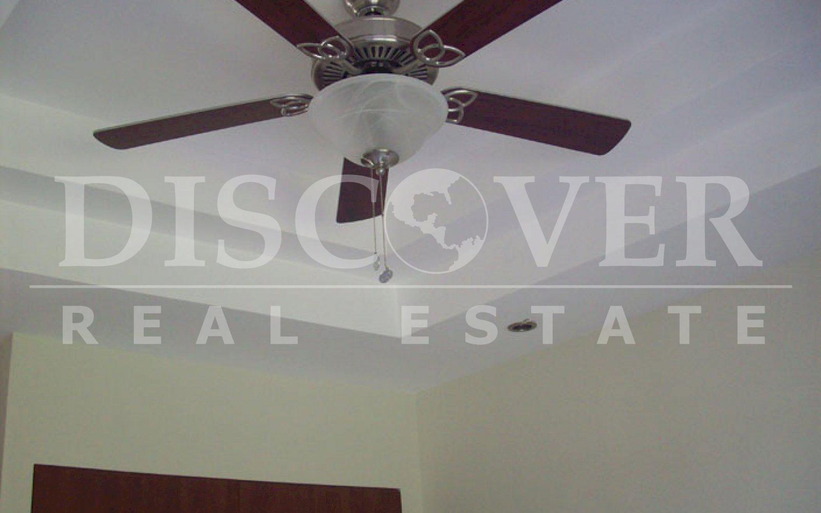 https://images.discovernica.com/propiedad/1600/casa_a_la_venta_en_condominio_villas_del_rio_managua_nicaragua_5_.jpg