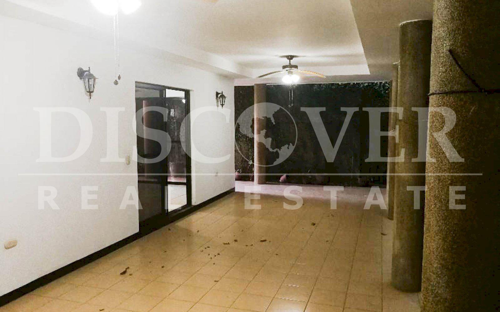 https://images.discovernica.com/propiedad/1600/casa_alquiler_carretera_masaya_dos_pisos_2_terrazas_walking_closet_ID_11503_4.jpg