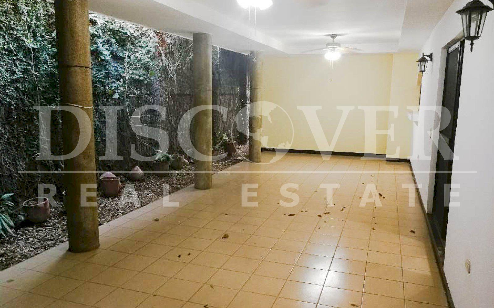 https://images.discovernica.com/propiedad/1600/casa_alquiler_carretera_masaya_dos_pisos_2_terrazas_walking_closet_ID_11503_6.jpg