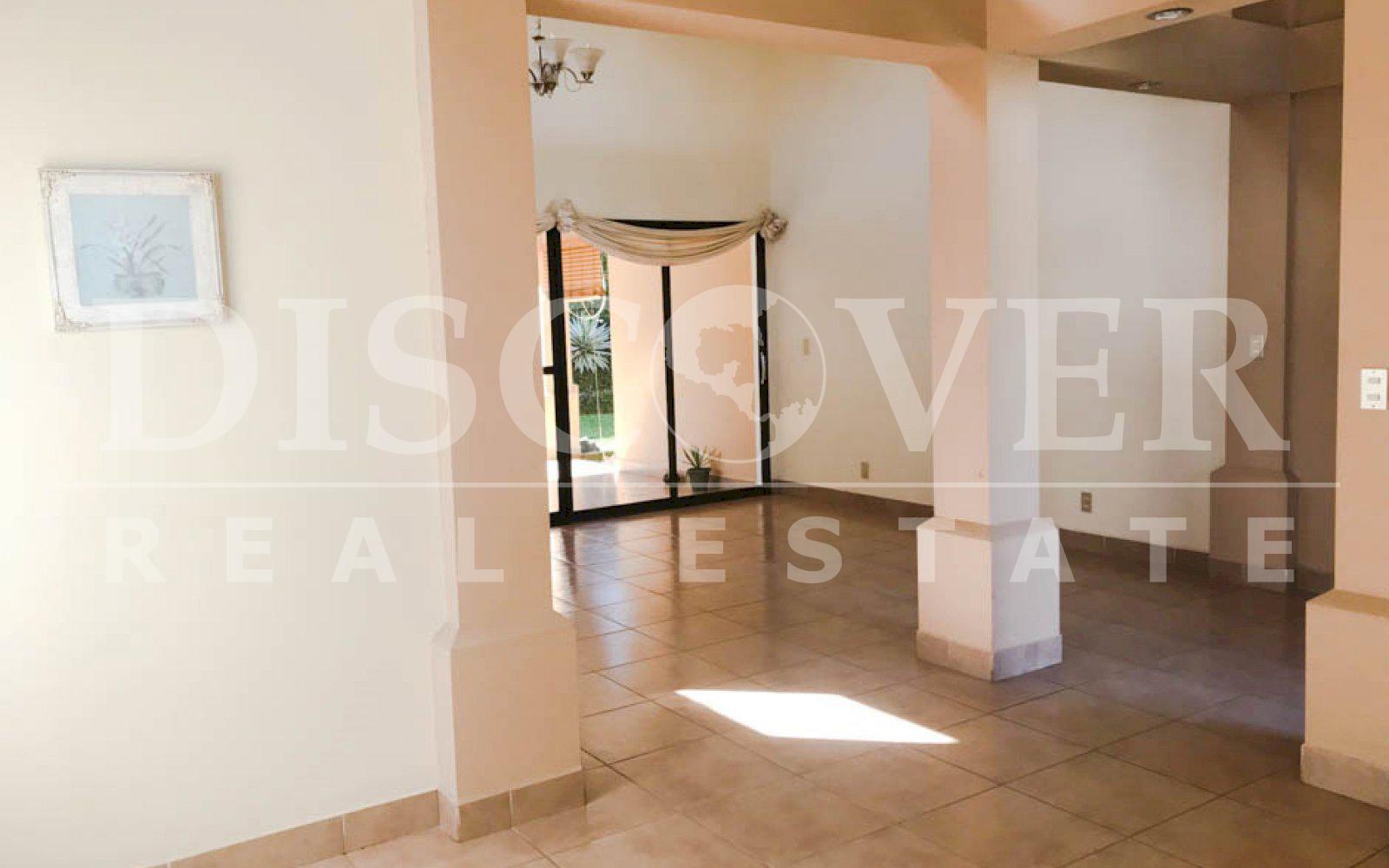 https://images.discovernica.com/propiedad/1600/casa_alquiler_en_sacuanjoche_una_planta_4_habitaciones_ID11409_3.jpg