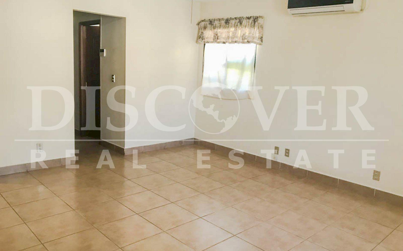 https://images.discovernica.com/propiedad/1600/casa_alquiler_en_sacuanjoche_una_planta_4_habitaciones_ID11409_8.jpg