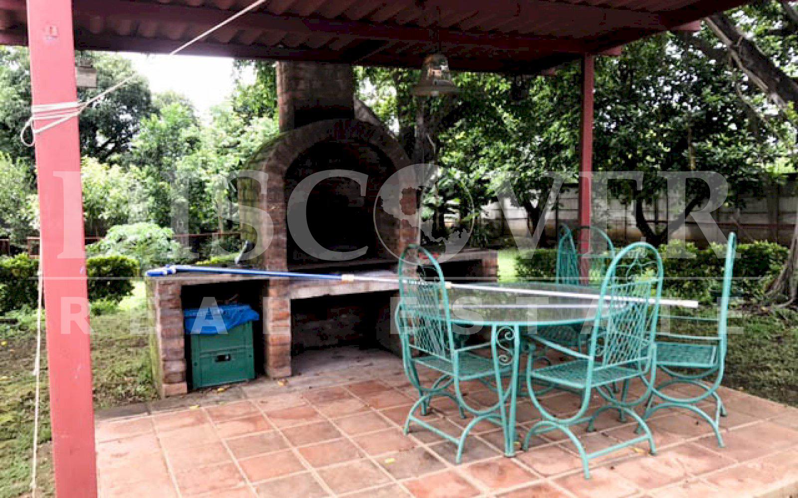 https://images.discovernica.com/propiedad/1600/casa_de_2_niveles_amueblada_en_venta_y_renta_en_las_colinas_id_11132_13.jpg
