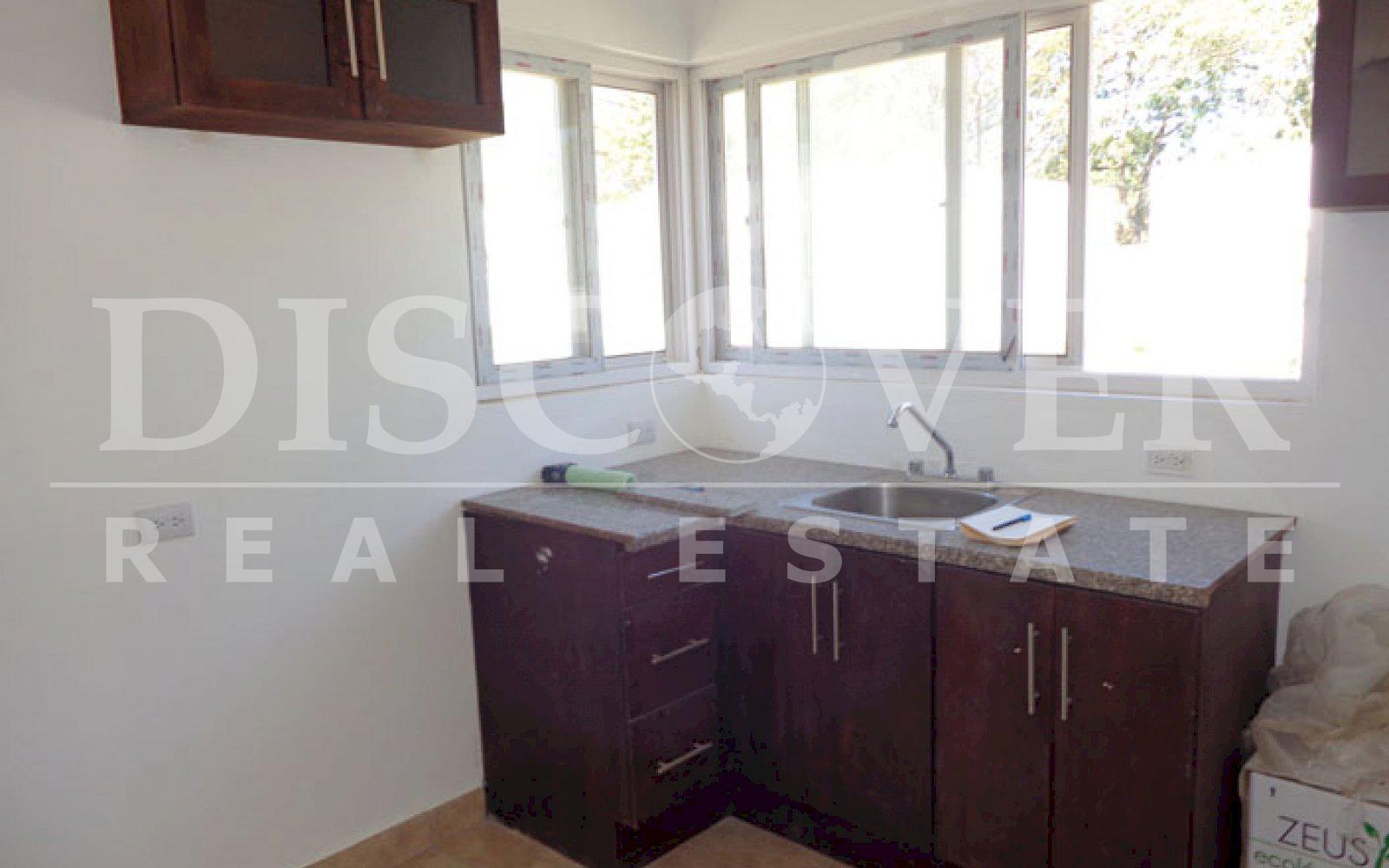 https://images.discovernica.com/propiedad/1600/casa_en_alquiler_en_las_colinas_villas_de_las_colinas_managua_nicaragua_9_.jpg