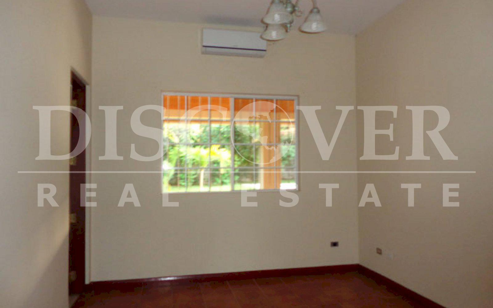  Beautiful House for Rent in Serranias Zone, South Road ID 8540