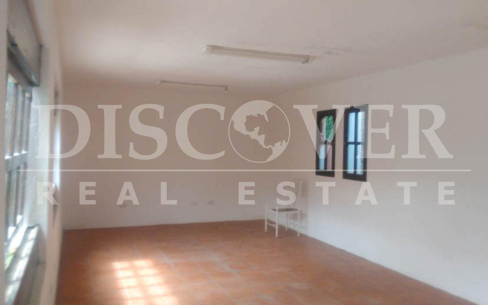 https://images.discovernica.com/propiedad/1600/casa_en_alquiler_venta_las_colinas_id_4971_15.jpg