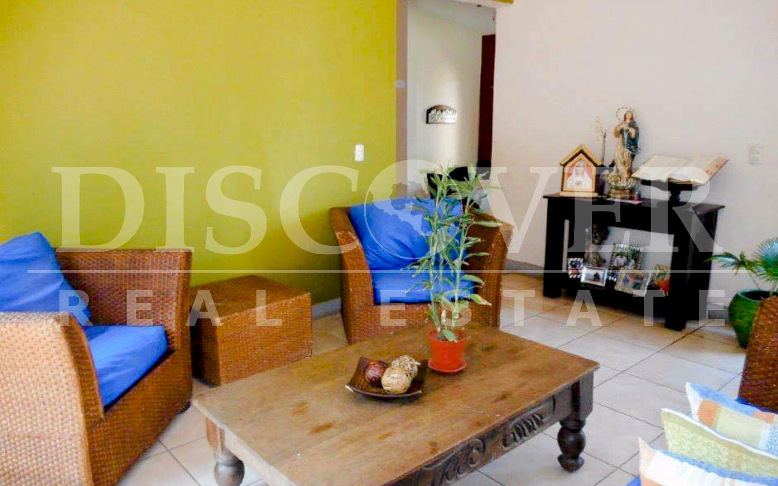  House for sale and rent on Carretera Vieja to León