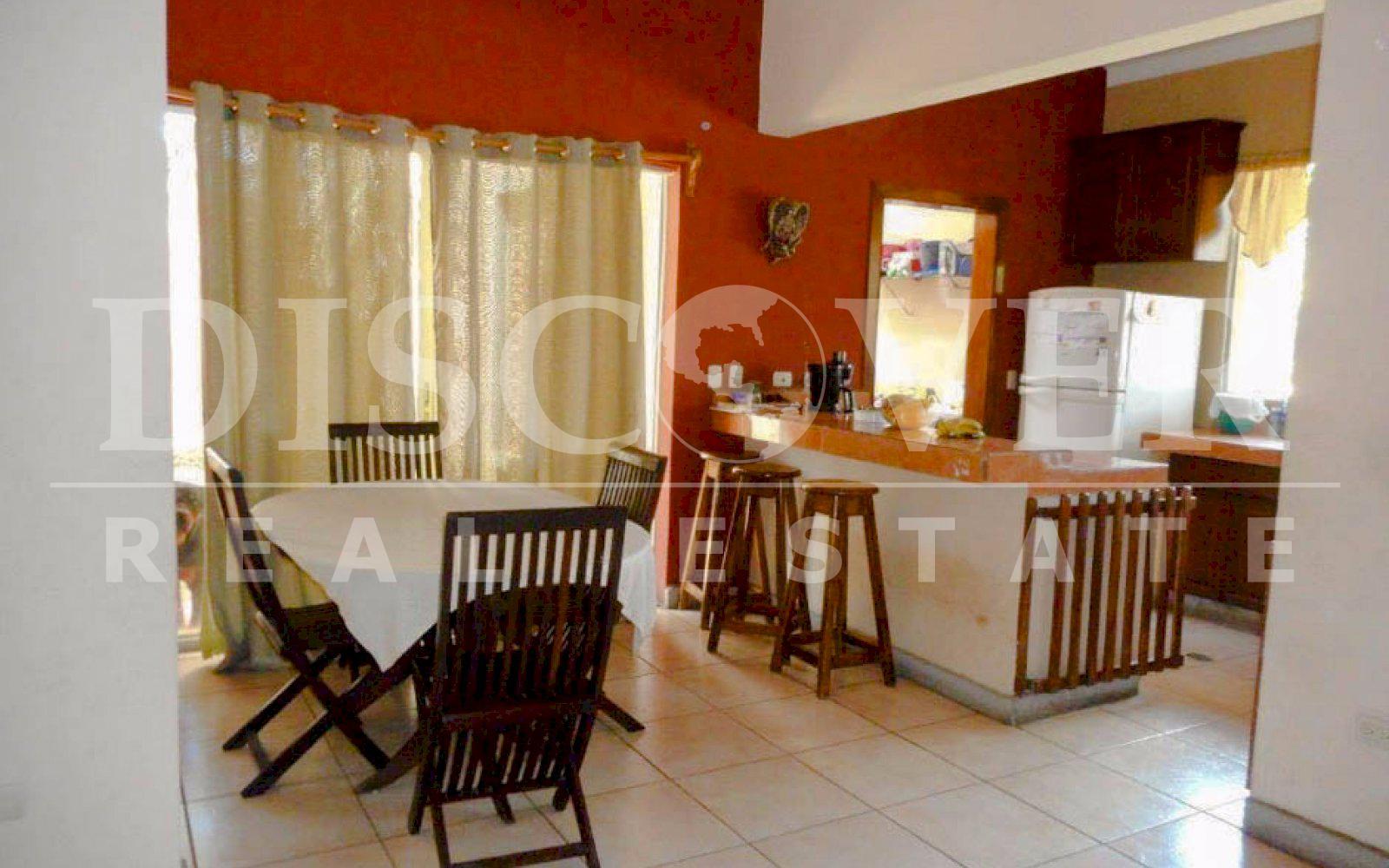  House for sale and rent on Carretera Vieja to León