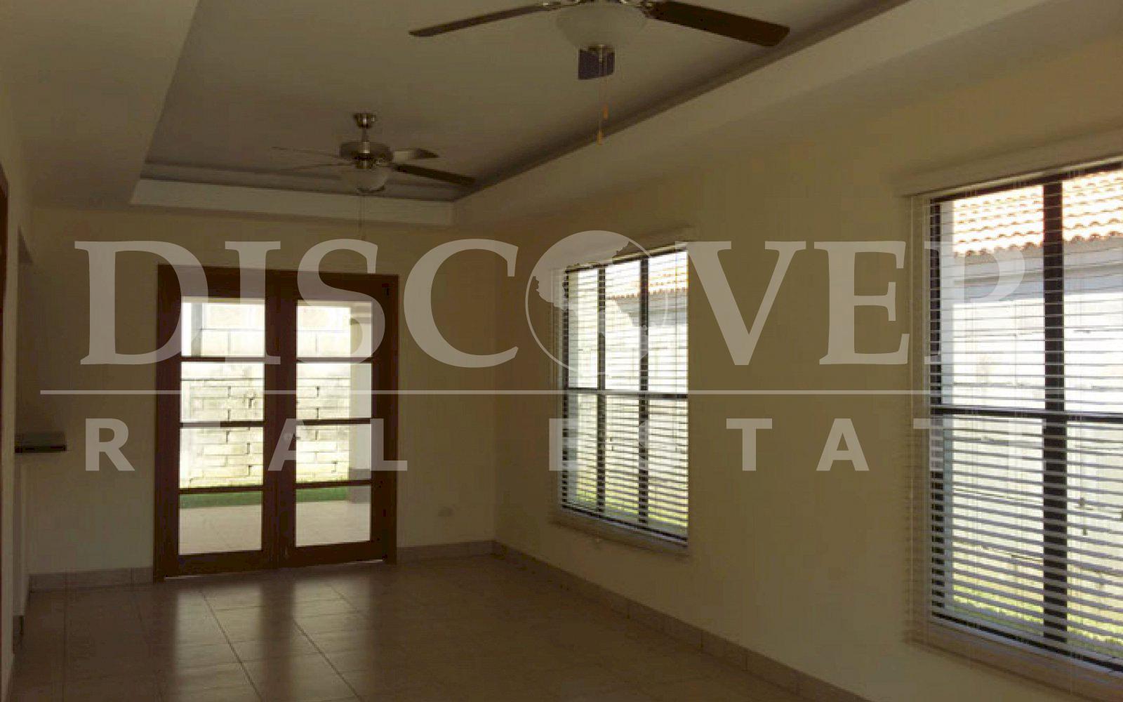  House for rent in Santo Domingo ID 8335 