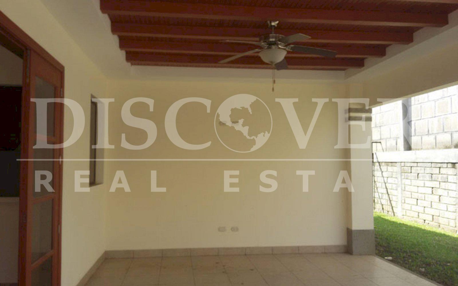  House for rent in Santo Domingo ID 8335 