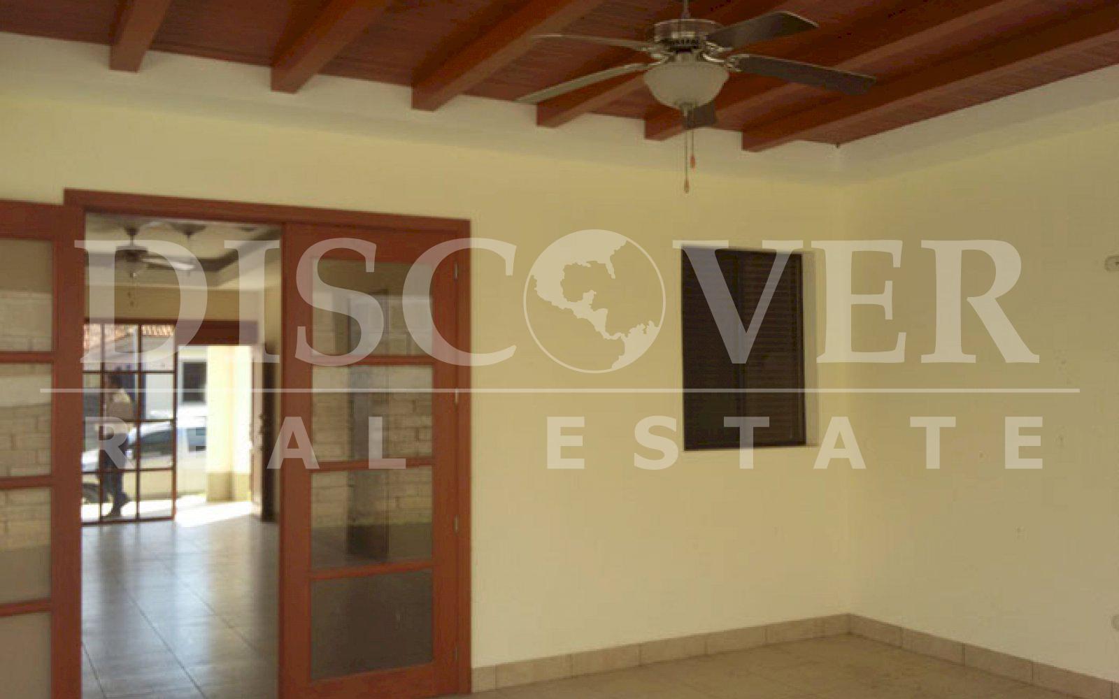  House for rent in Santo Domingo ID 8335 