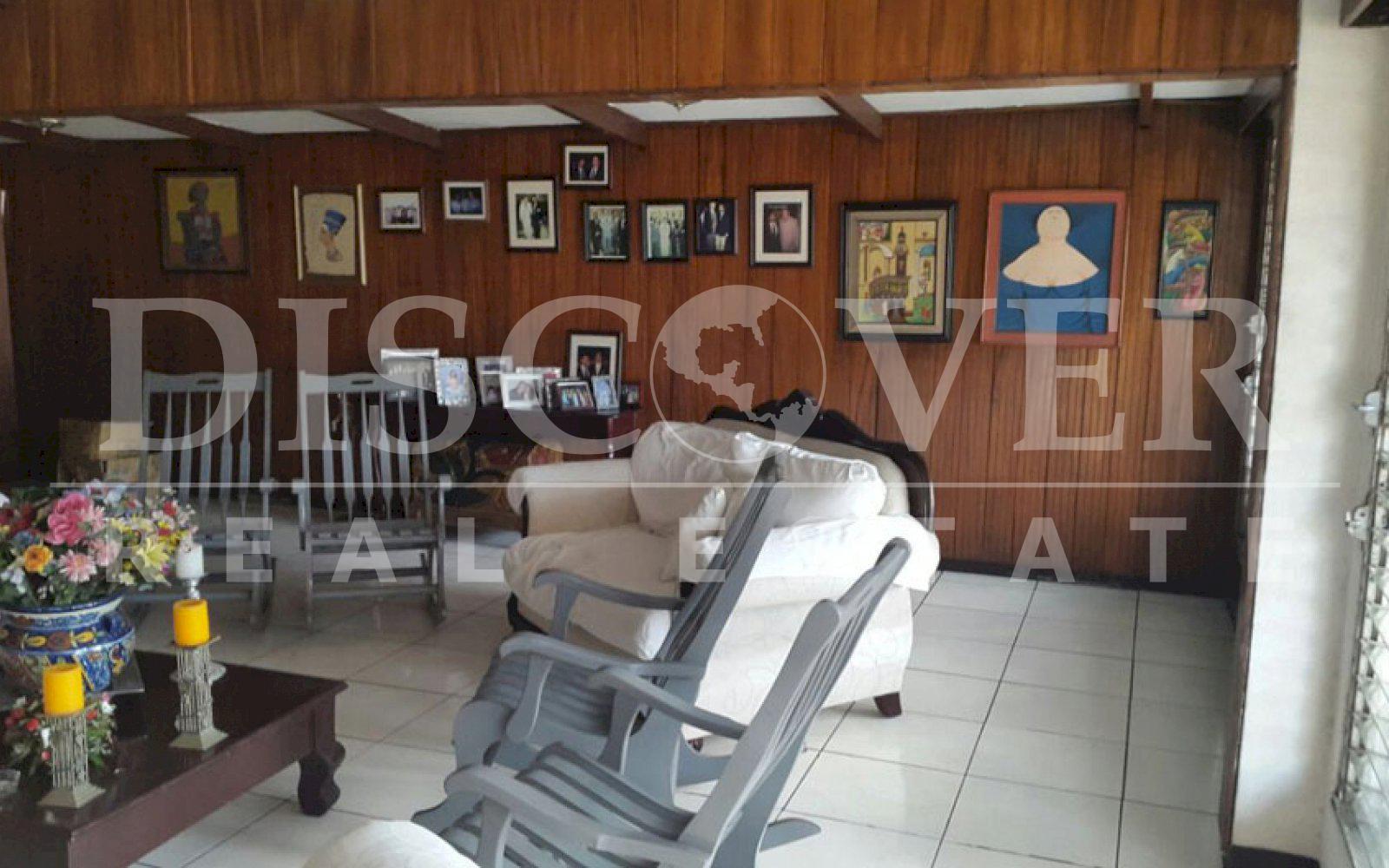 https://images.discovernica.com/propiedad/1600/casa_en_venta_en_los_robles_managua_nicaragua_4_.jpg