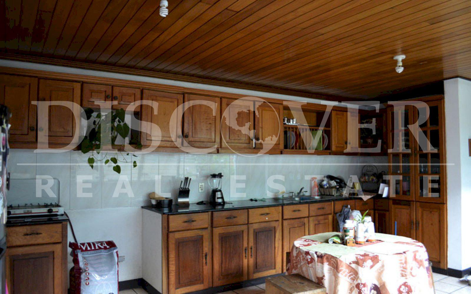  Corner House for Sale in San Juan Area ID 8390