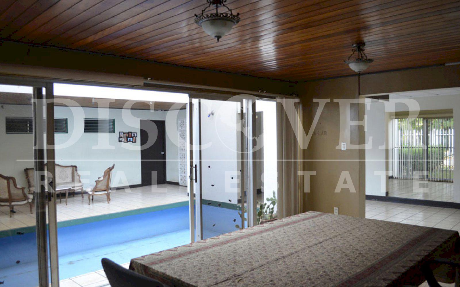  Corner House for Sale in San Juan Area ID 8390