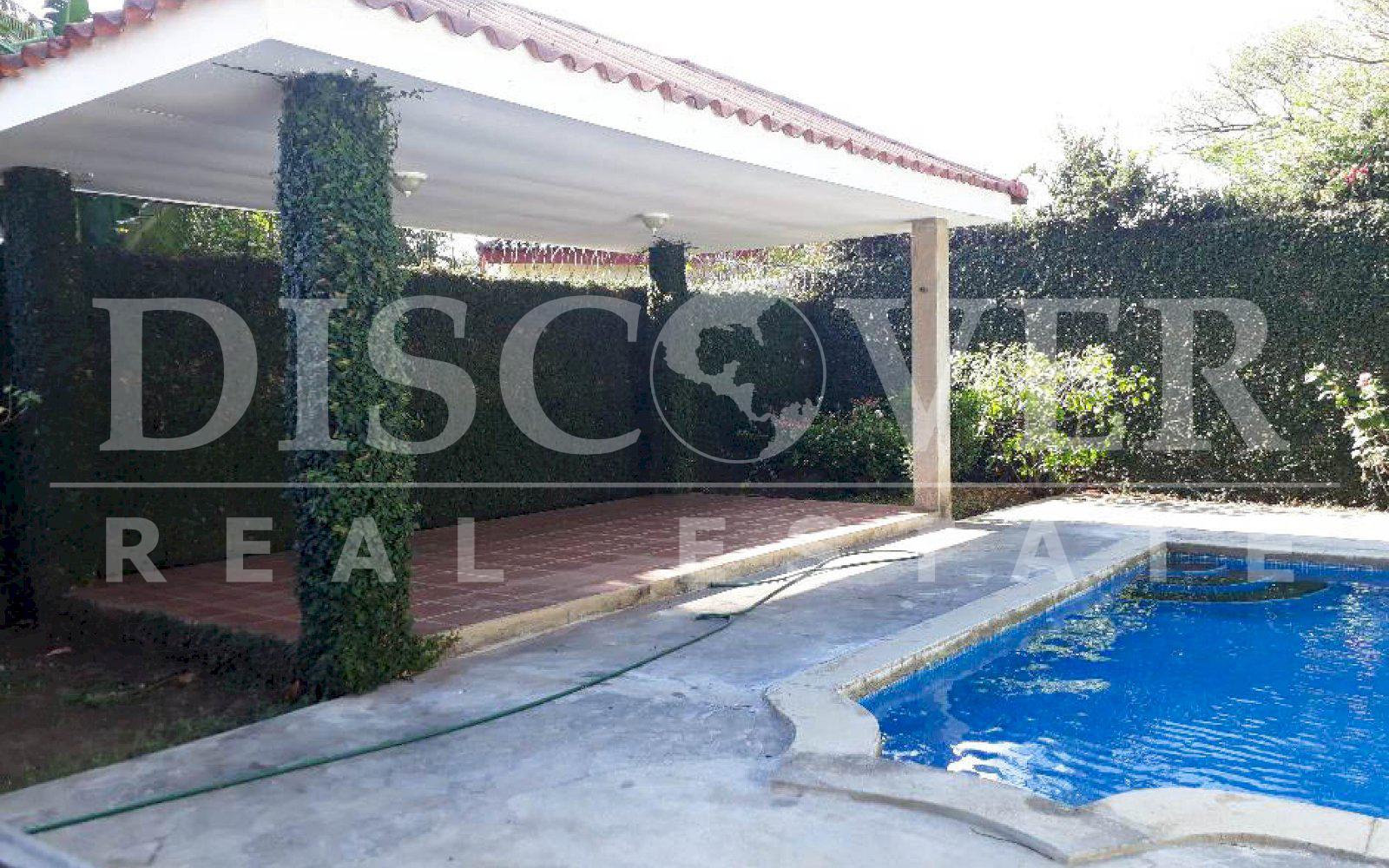  Beautiful House with pool for Rent or Sale in the Colinas Sur ID 11446