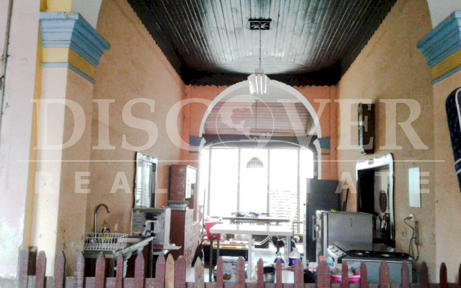 Beautiful House for Sale or Rent in the center of Leon city ID 11421