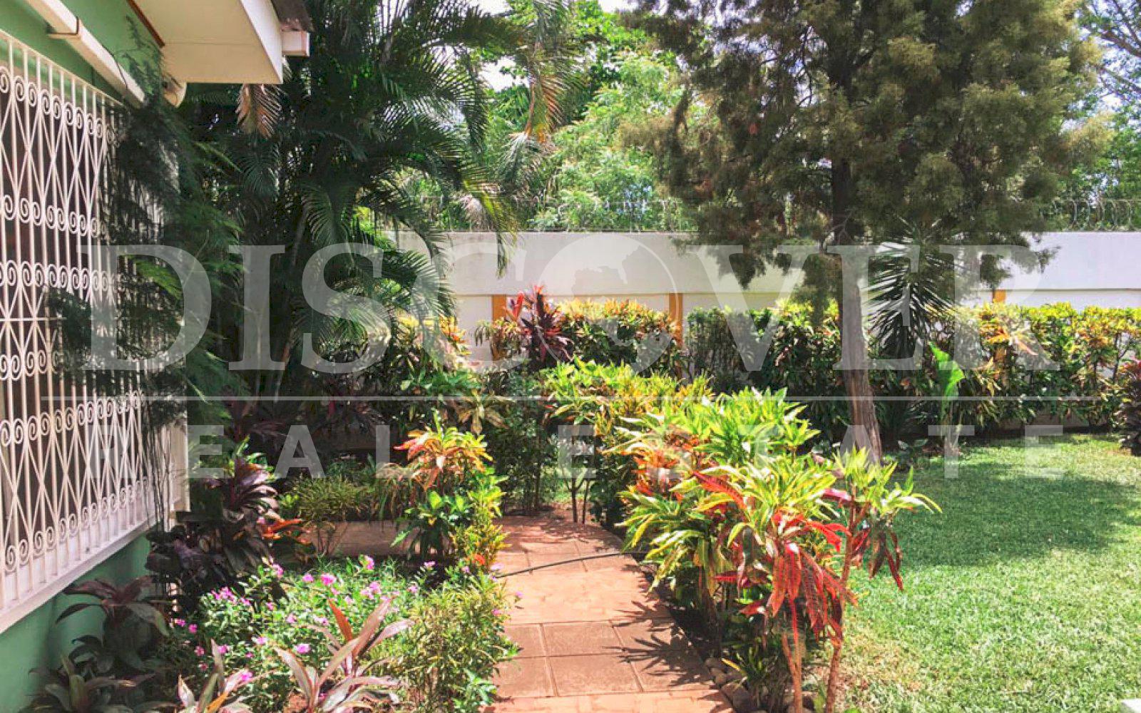  House for Sale in South Road ID 9329