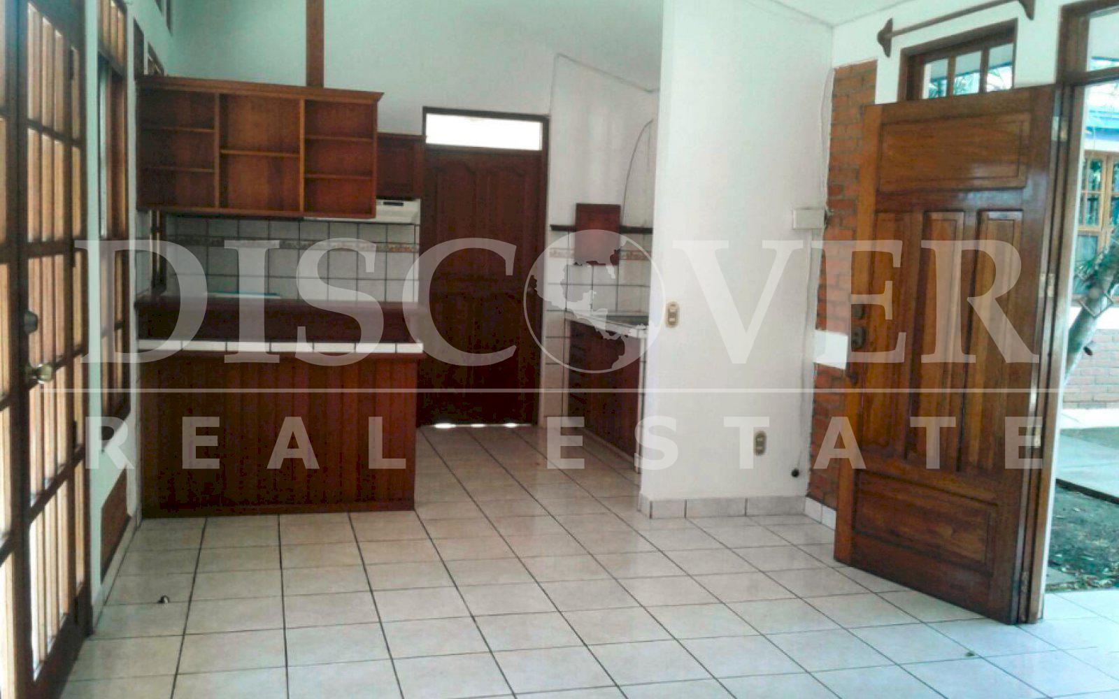  House for Rent located in South Road ID 10650
