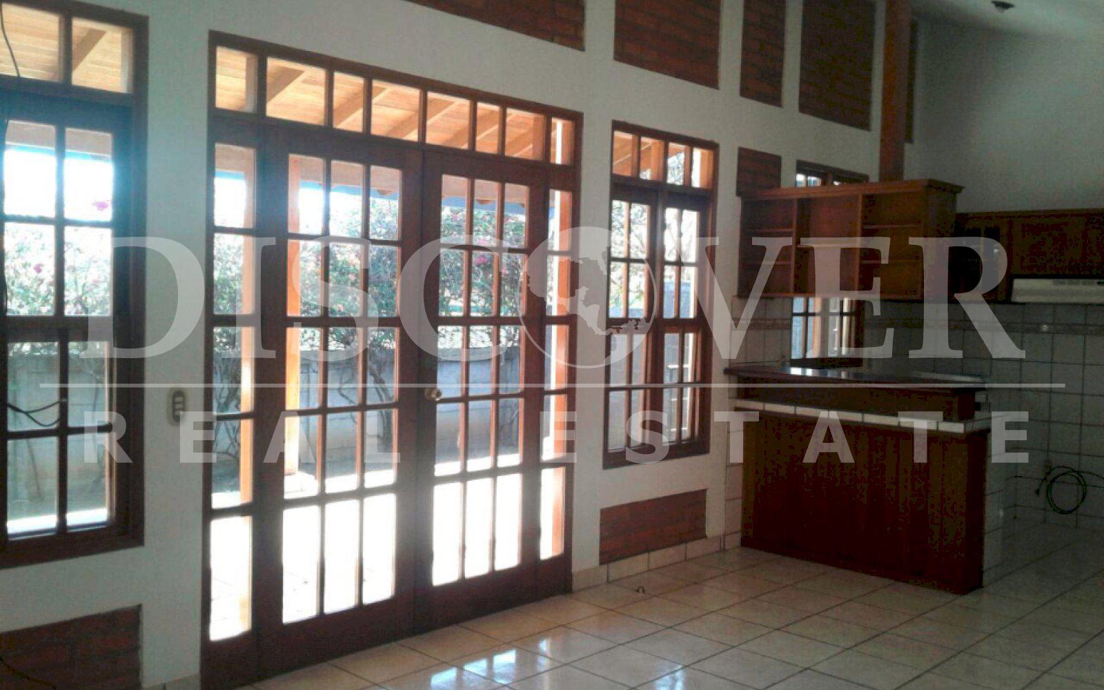  House for Rent located in South Road ID 10650