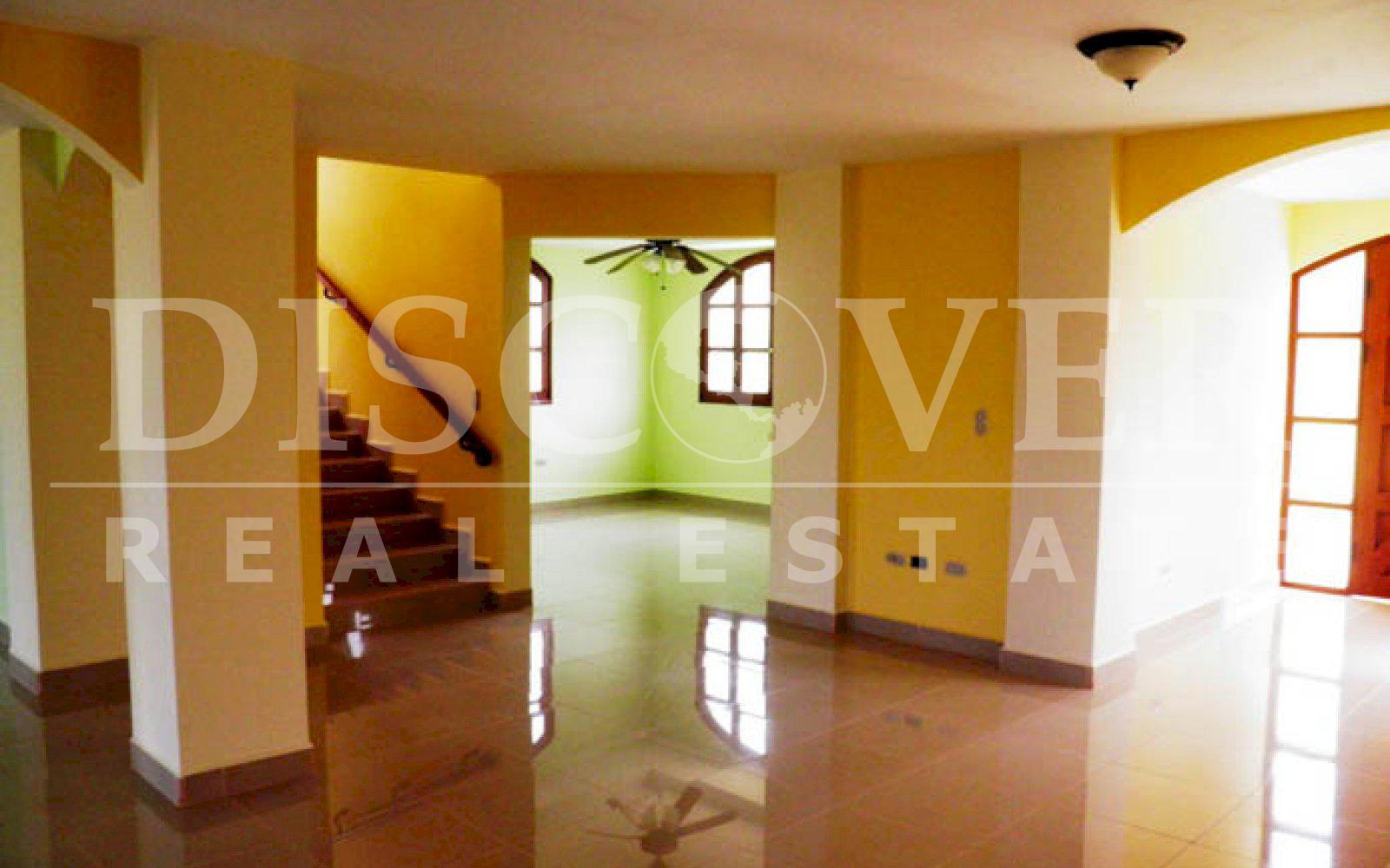 https://images.discovernica.com/propiedad/1600/casa_renta_las_colinas_managua_id_8631_2.jpg