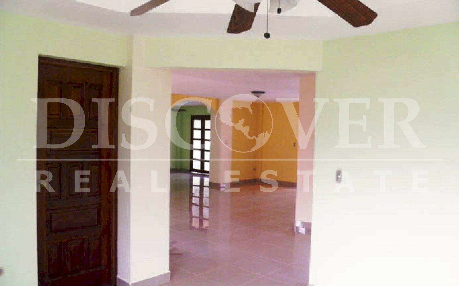 https://images.discovernica.com/propiedad/1600/casa_renta_las_colinas_managua_id_8631_4.jpg