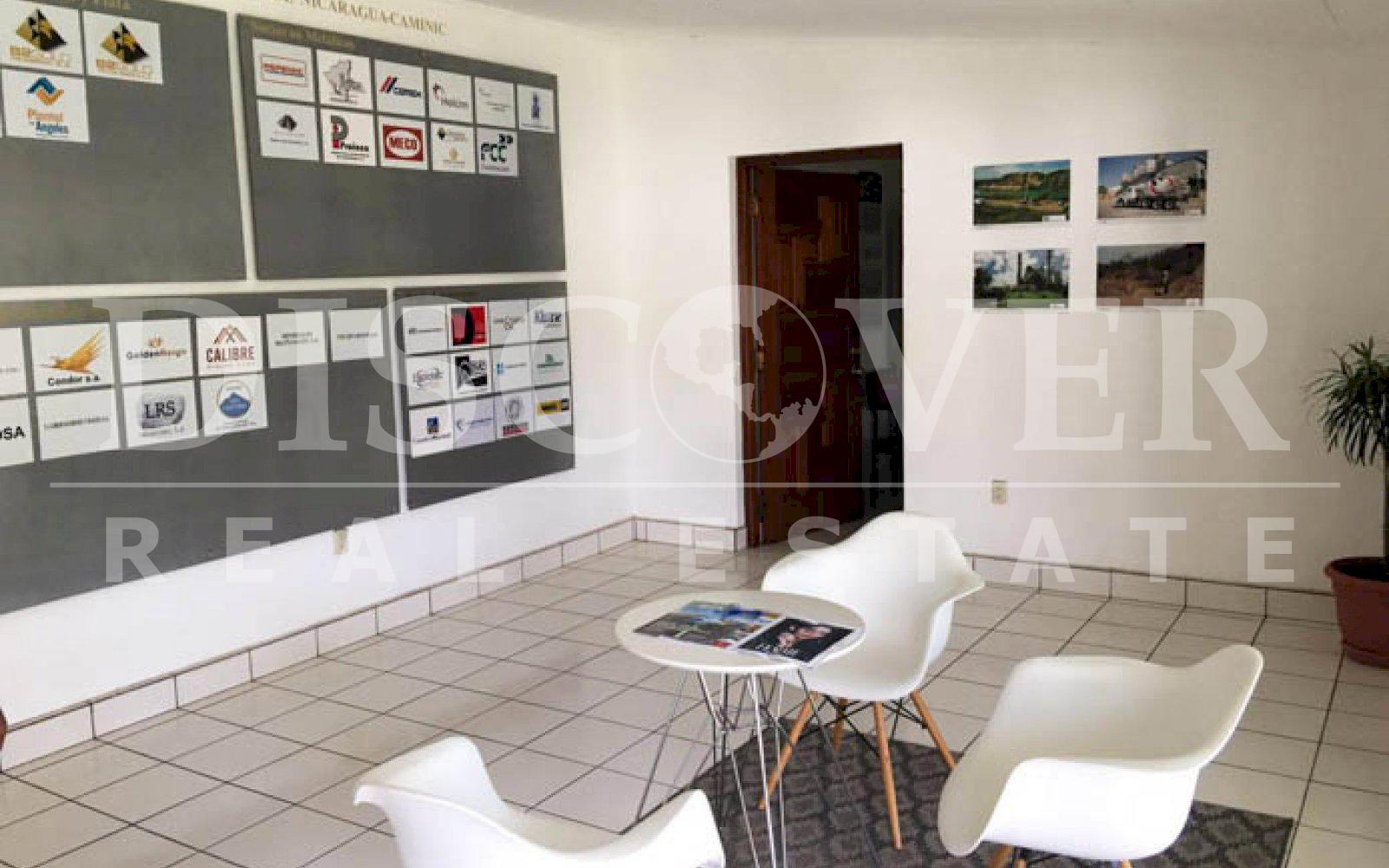  House for Rent located in the Colinas Residential ID 10217