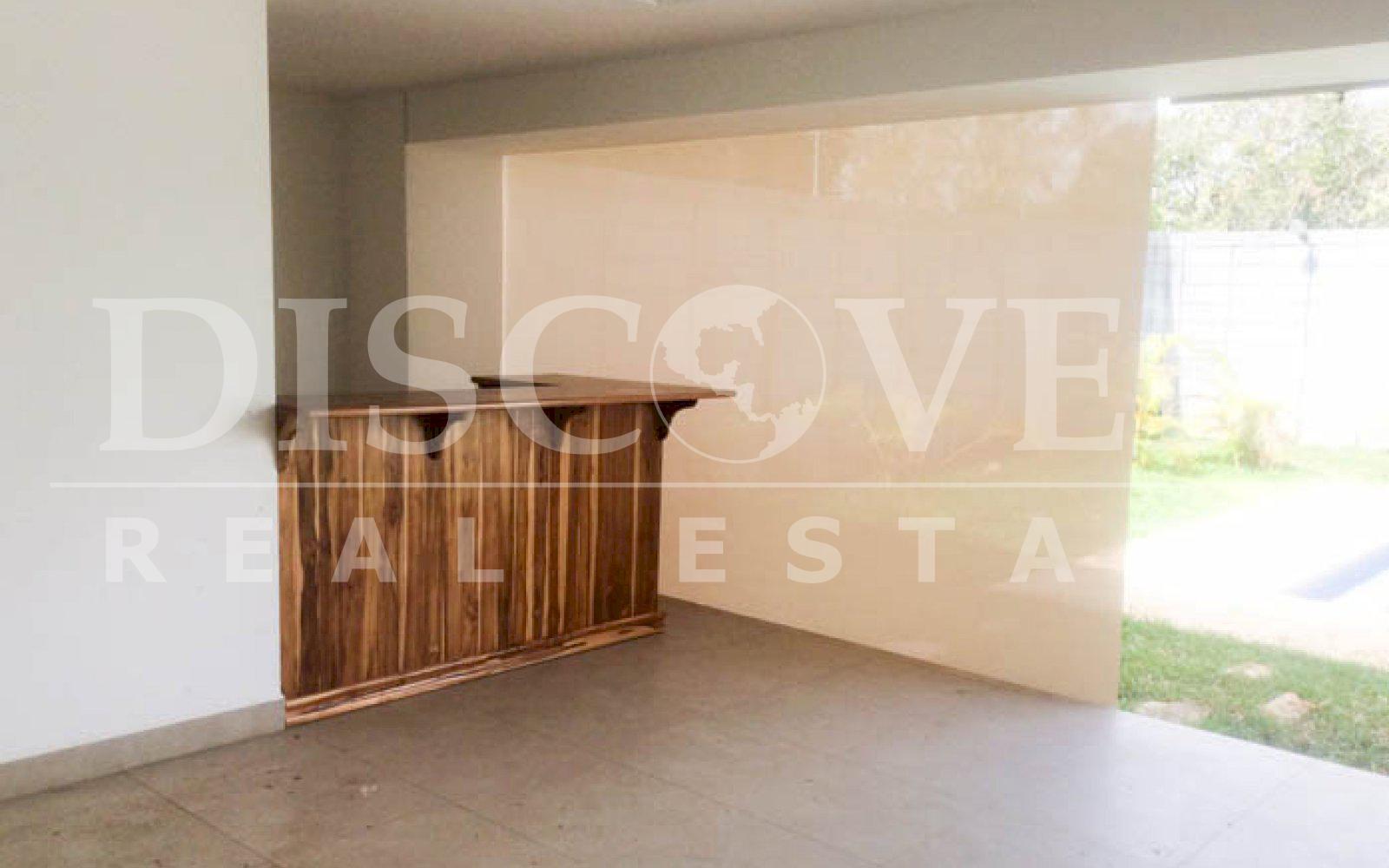 https://images.discovernica.com/propiedad/1600/casa_renta_residencial_los_mangos_managua_id_10414_7.jpg
