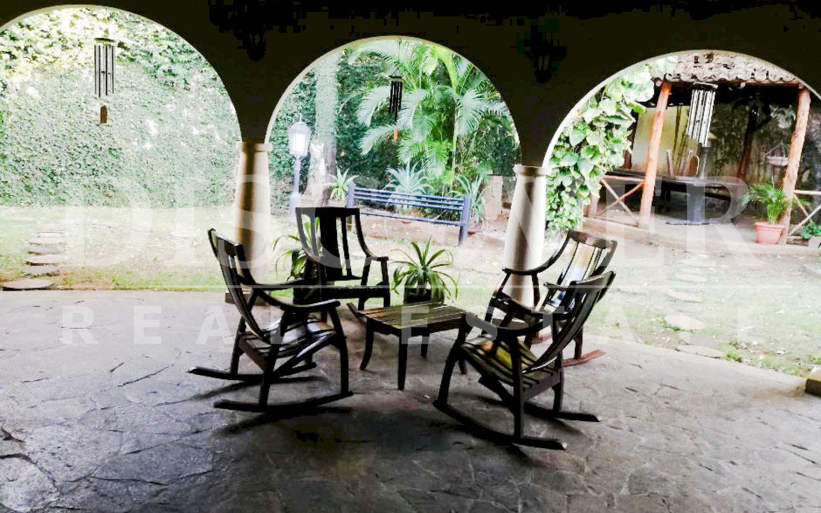 https://images.discovernica.com/propiedad/1600/casa_renta_venta_bolonia_12_oficinas_2_salas_conferencia_ID_11491_6.jpg