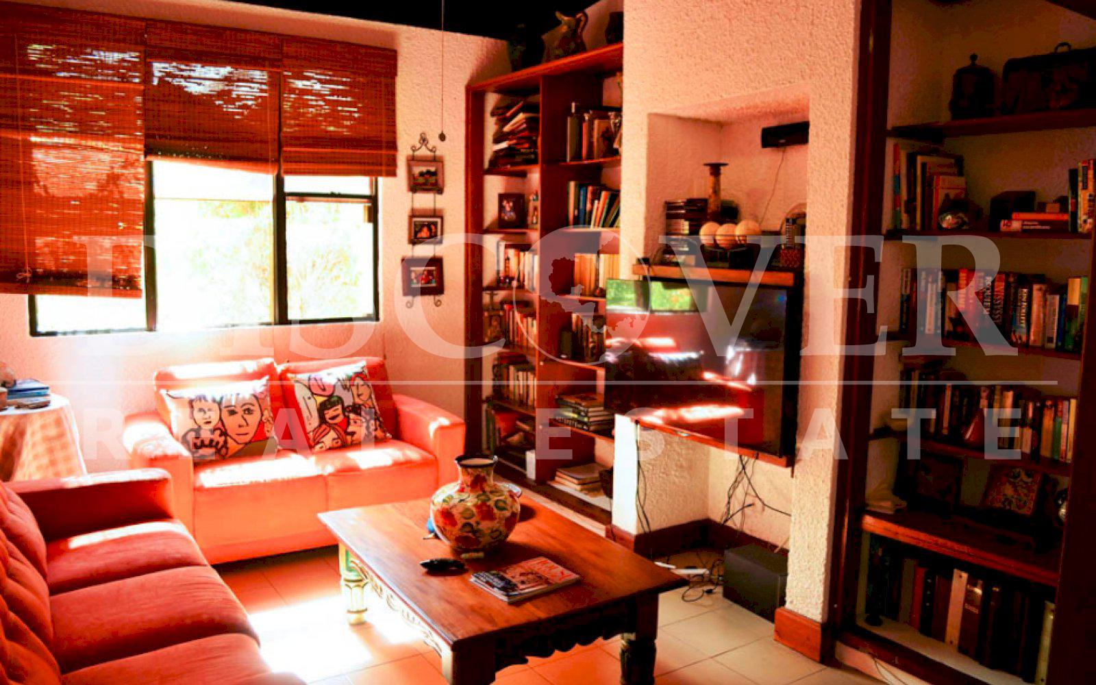  House for Rent or Sale located in Monte Fresco Neighborhood South Road ID 10989