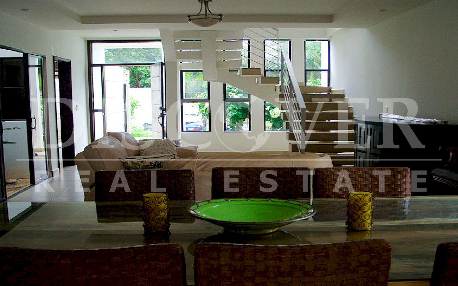 https://images.discovernica.com/propiedad/1600/casa_venta_alquiler_estancia_santo_domingo_managua_id_10115_3.jpg