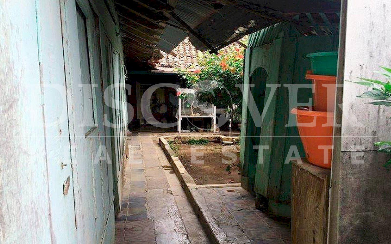 Beautiful House for Sale located in Granada city ID 10035