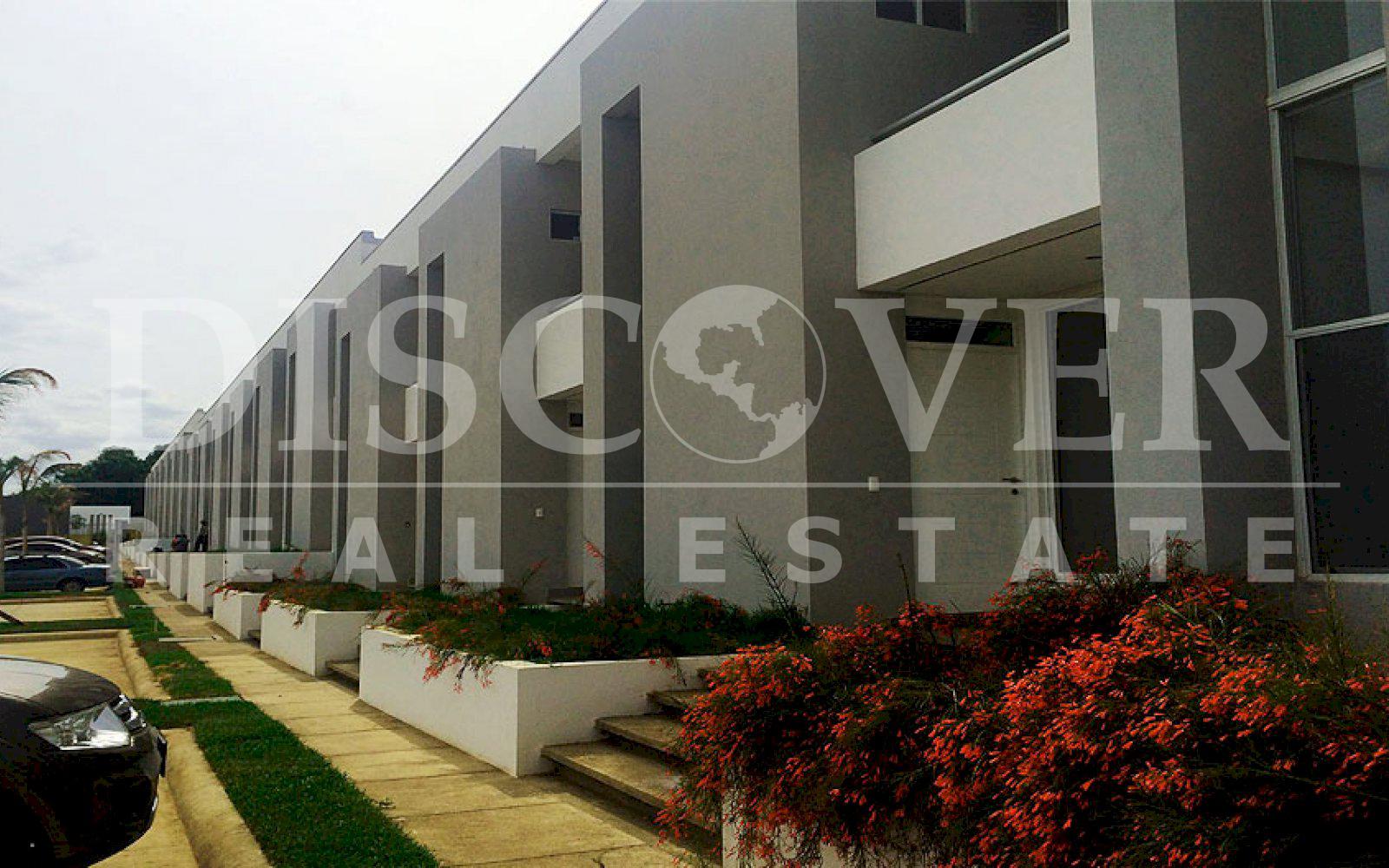 https://images.discovernica.com/propiedad/1600/casa_venta_alquiler_las_colinas_managua_id_10202_1.jpg