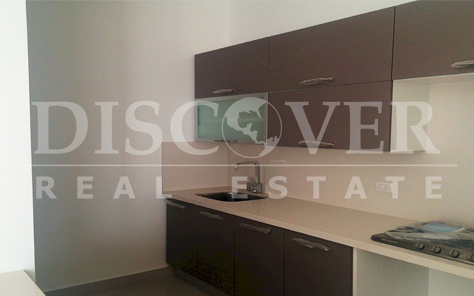 https://images.discovernica.com/propiedad/1600/casa_venta_alquiler_las_colinas_managua_id_10202_4.jpg
