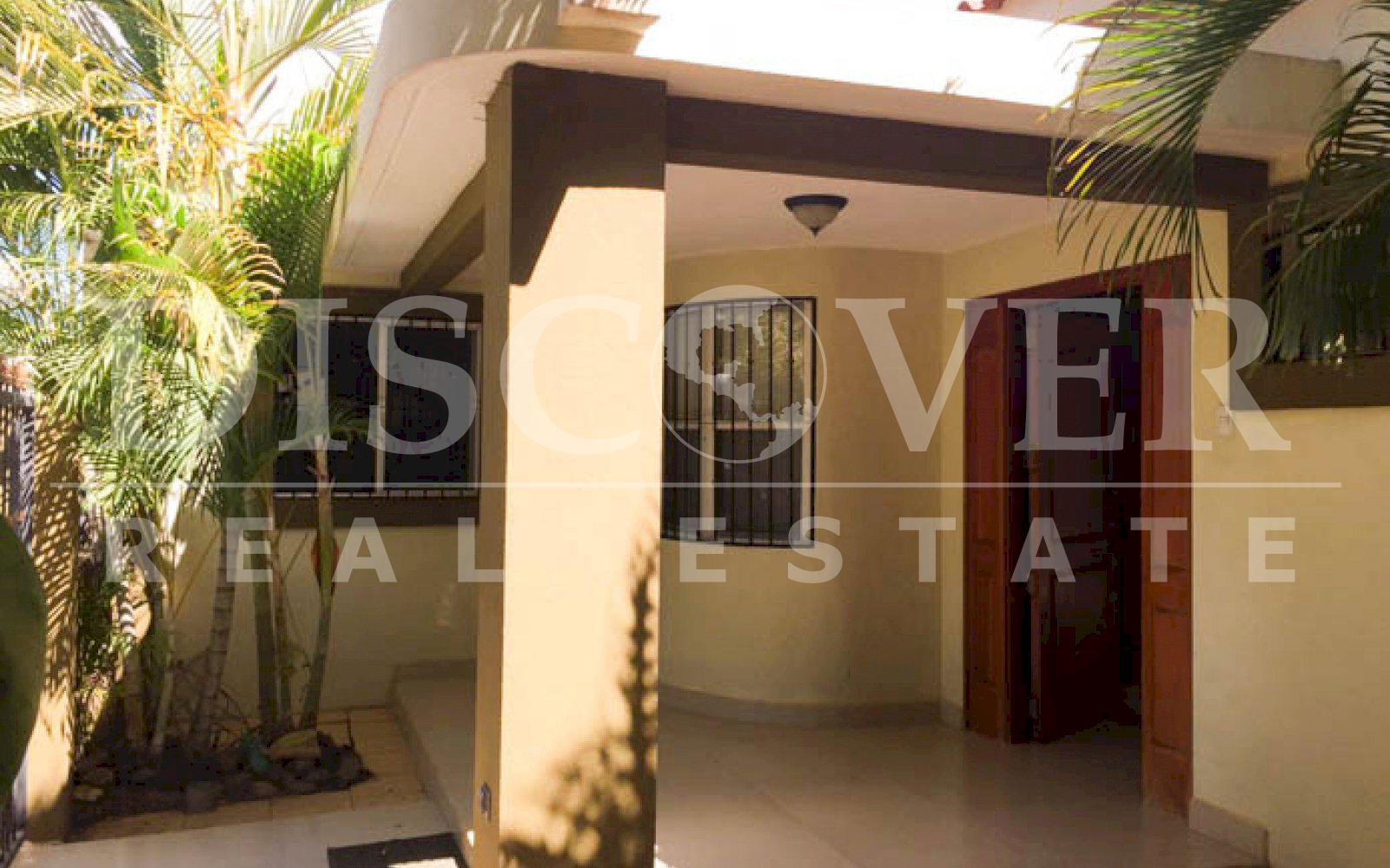 https://images.discovernica.com/propiedad/1600/casa_venta_campo_bello_carretera_masaya_id_10575_2.jpg