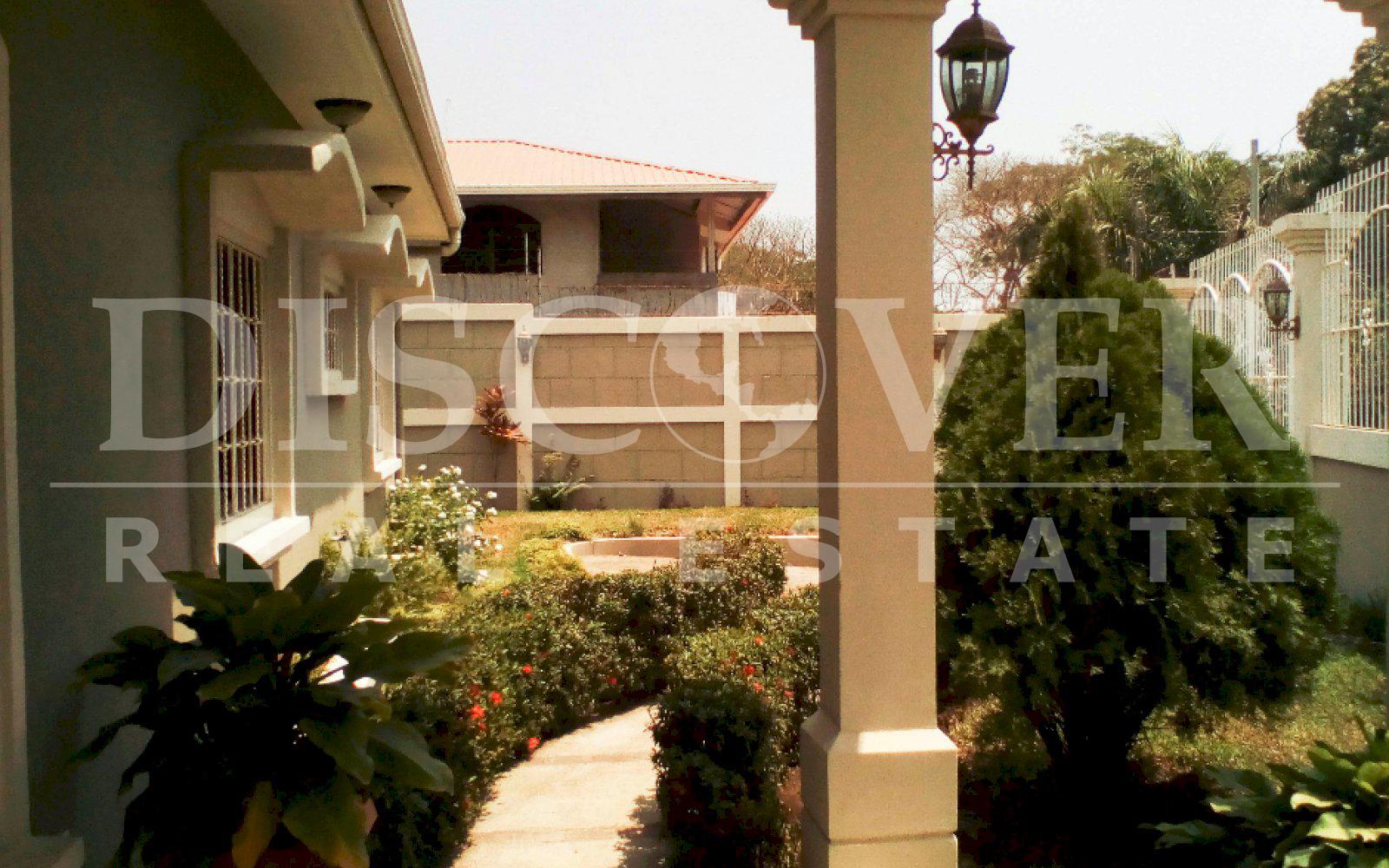 https://images.discovernica.com/propiedad/1600/casa_venta_carretera_masaya_id_10763_2.jpg