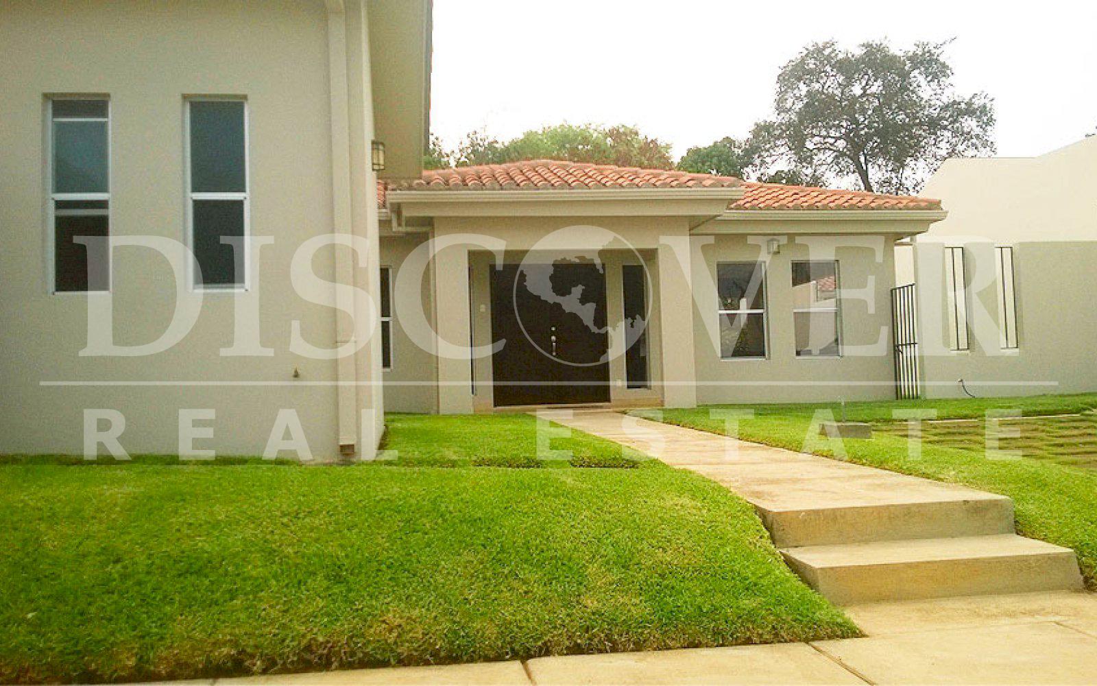 https://images.discovernica.com/propiedad/1600/casa_venta_carretera_masaya_managua_id_10052_6.jpg