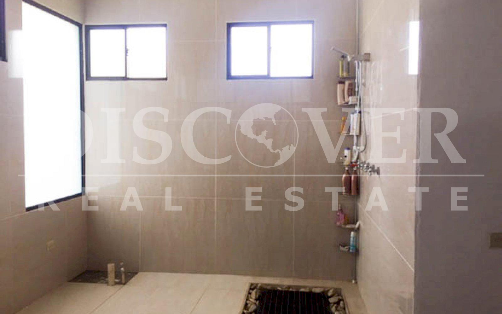 https://images.discovernica.com/propiedad/1600/casa_venta_carretera_nueva_a_leon_id_10973_4.jpg