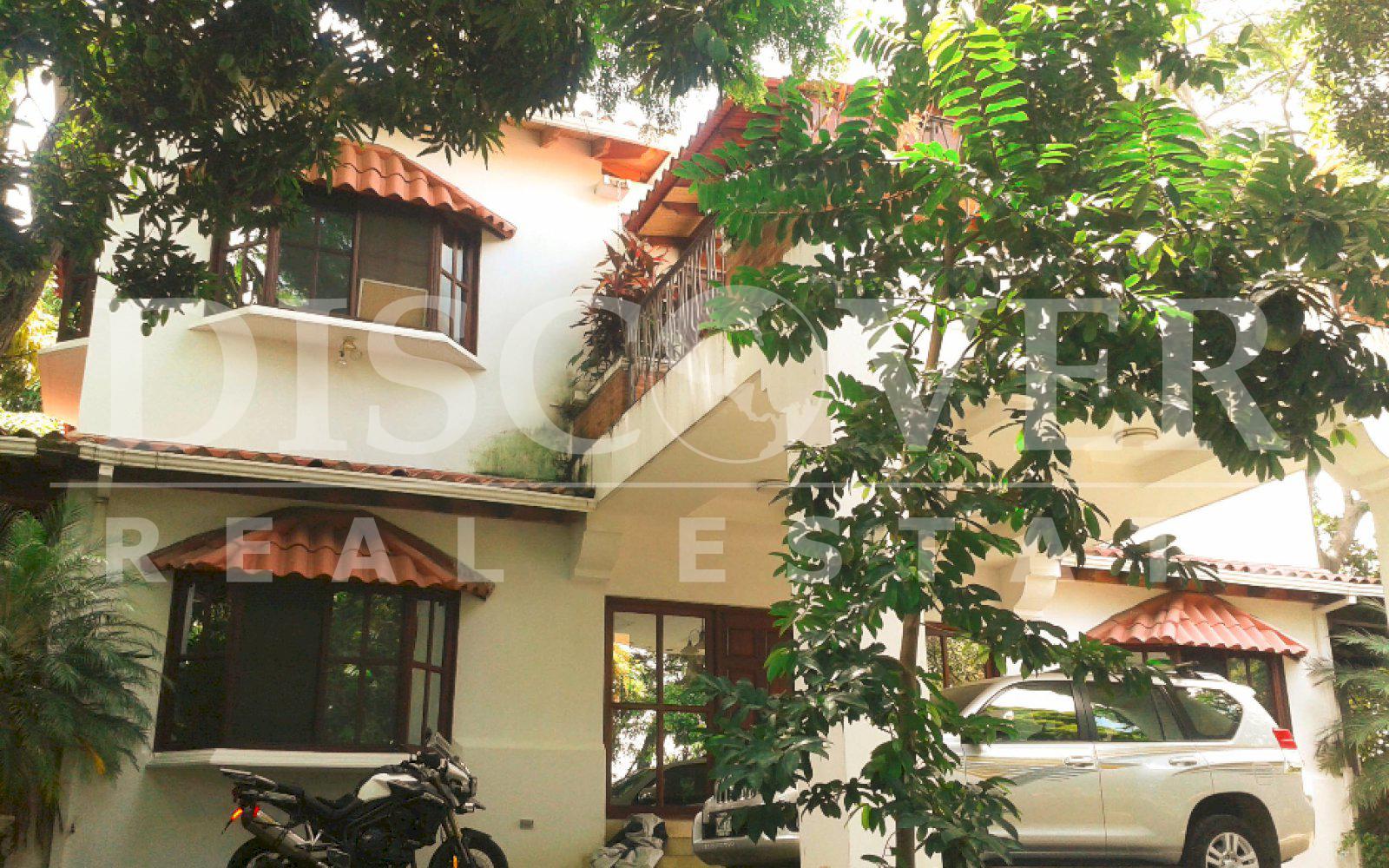 https://images.discovernica.com/propiedad/1600/casa_venta_la_villa_fontana_sur_id_10987.jpg