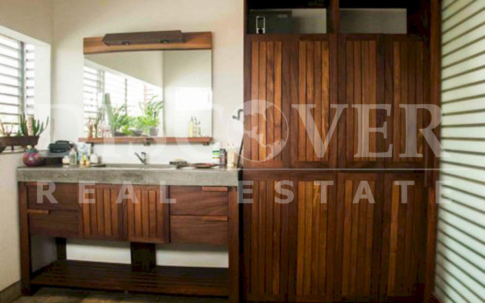 House for sale in Nejapa, Old Road to Leon ID 10596