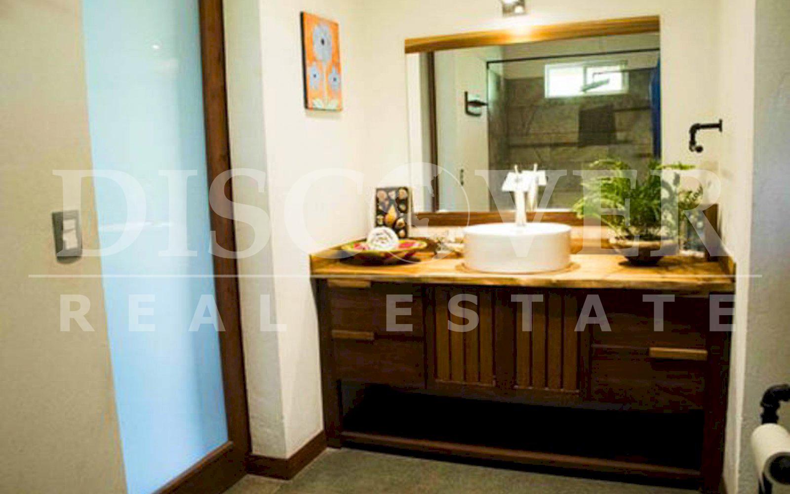 House for sale in Nejapa, Old Road to Leon ID 10596