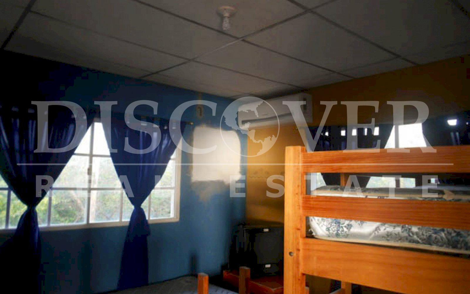 https://images.discovernica.com/propiedad/1600/casa_venta_playa_hermosa_diriamba_id_10472_15.jpg
