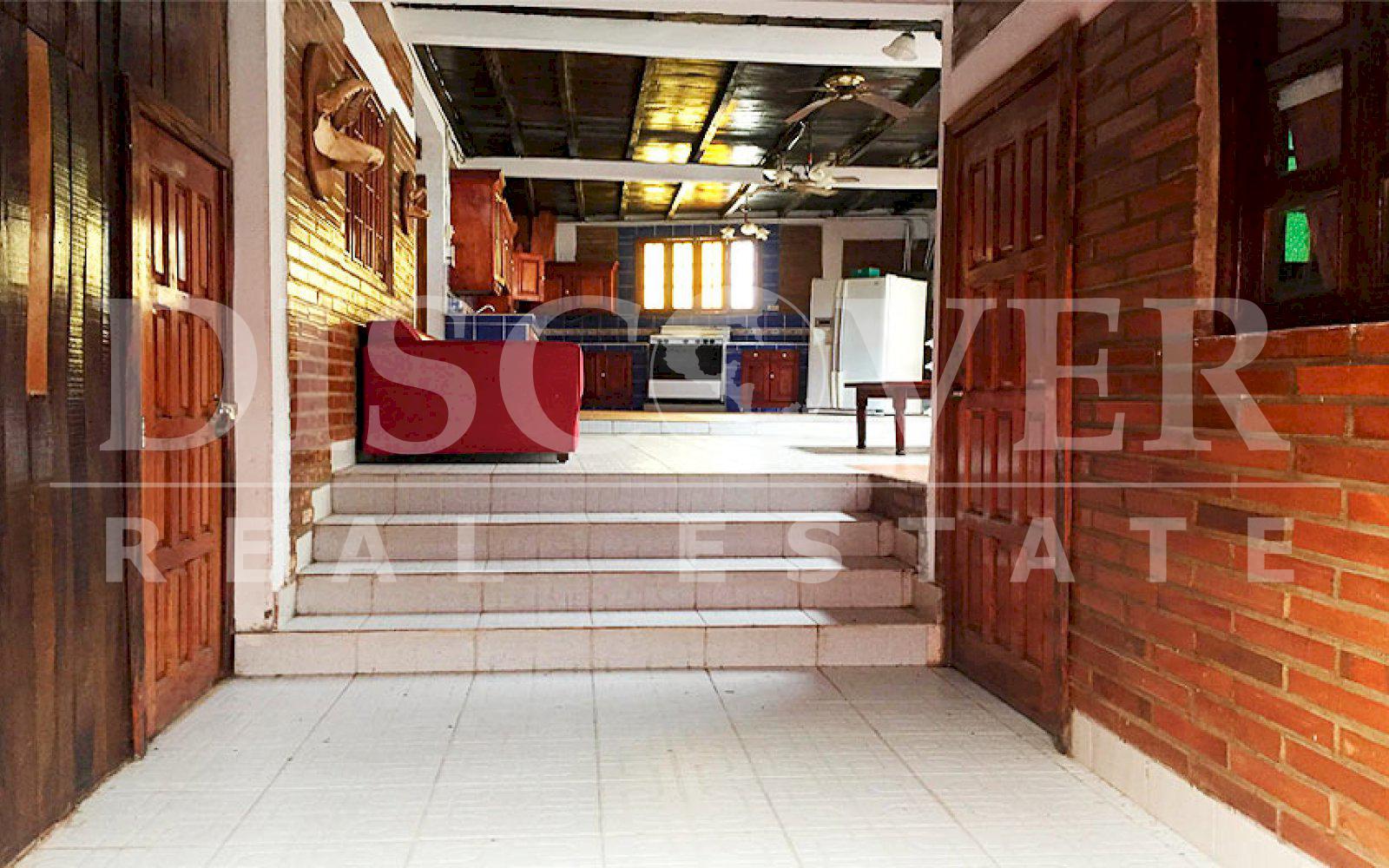 https://images.discovernica.com/propiedad/1600/casa_venta_san_juan_del_sur_nicaragua_id_10238_1.jpg