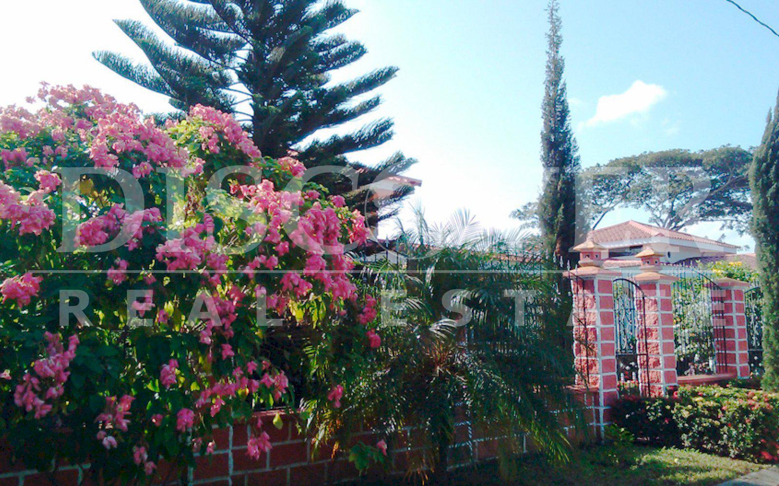 https://images.discovernica.com/propiedad/1600/casa_venta_ticuantepe_managua_id_9777_1.jpg
