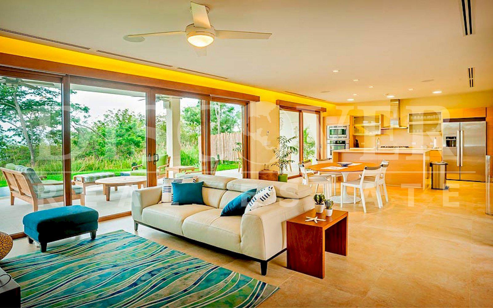 https://images.discovernica.com/propiedad/1600/casa_venta_tola_guacalito_de_la_isla_san_juan_del_sur_id_10197_4.jpg