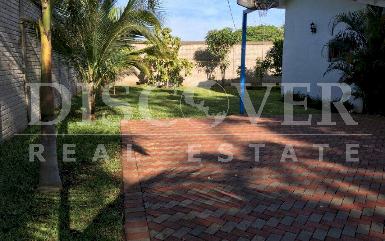  House for sale and rent in Carretera Sur