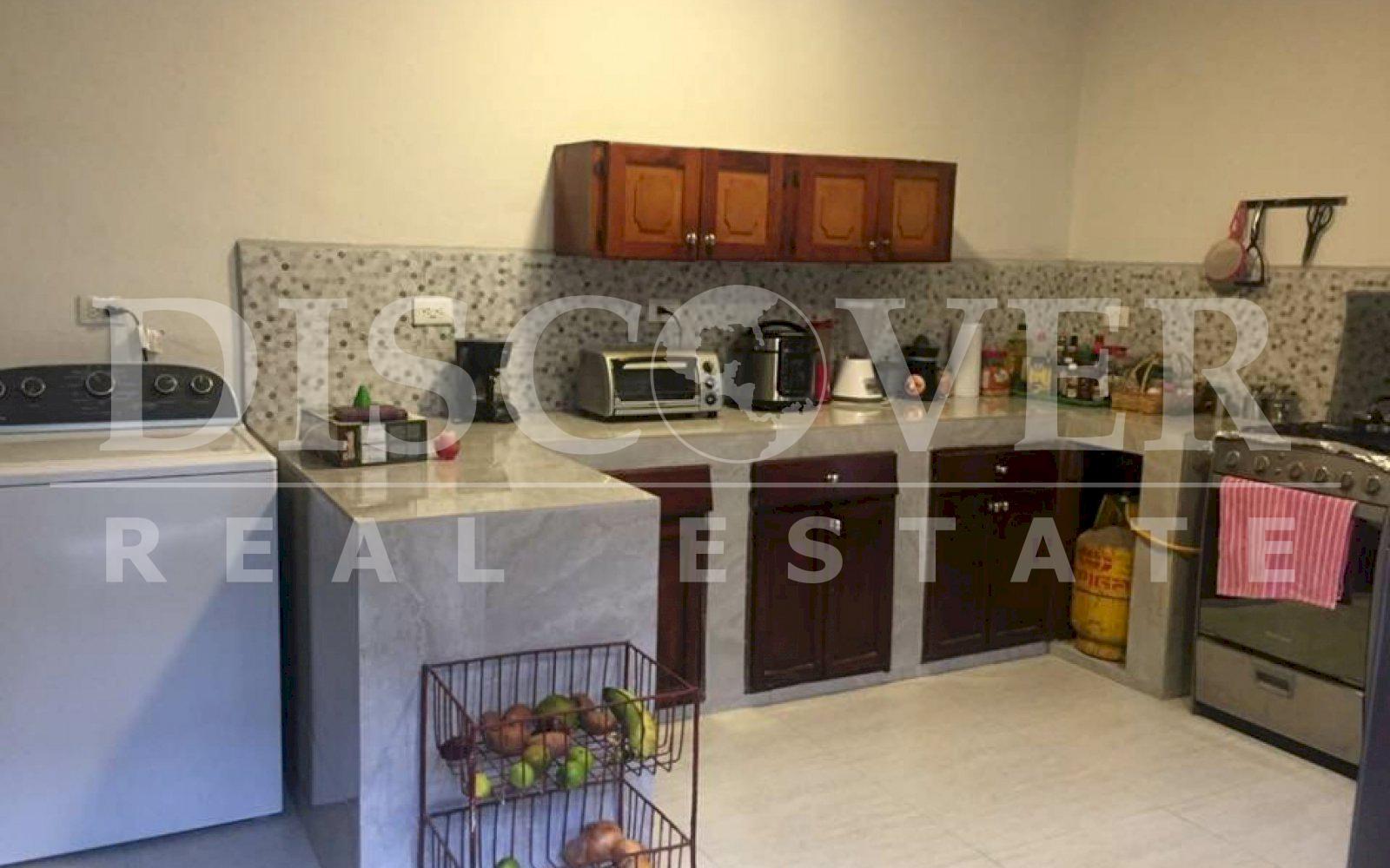  Comfortable house for rent with pleasant climate on south roads