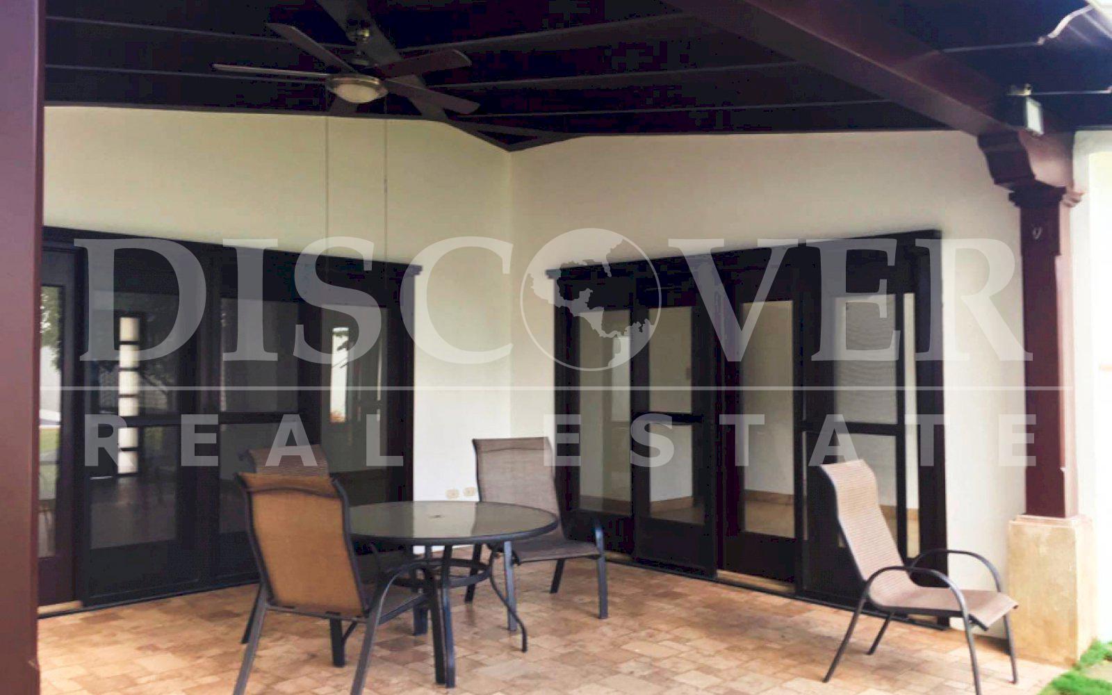 https://images.discovernica.com/propiedad/1600/condominio_apartamentos_ventas_granada_id_10775_13.jpg