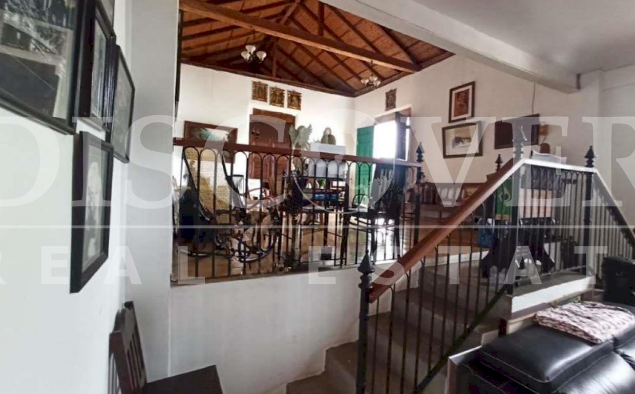  Nice Colonial Corner House for Sale in Granada ID 2989