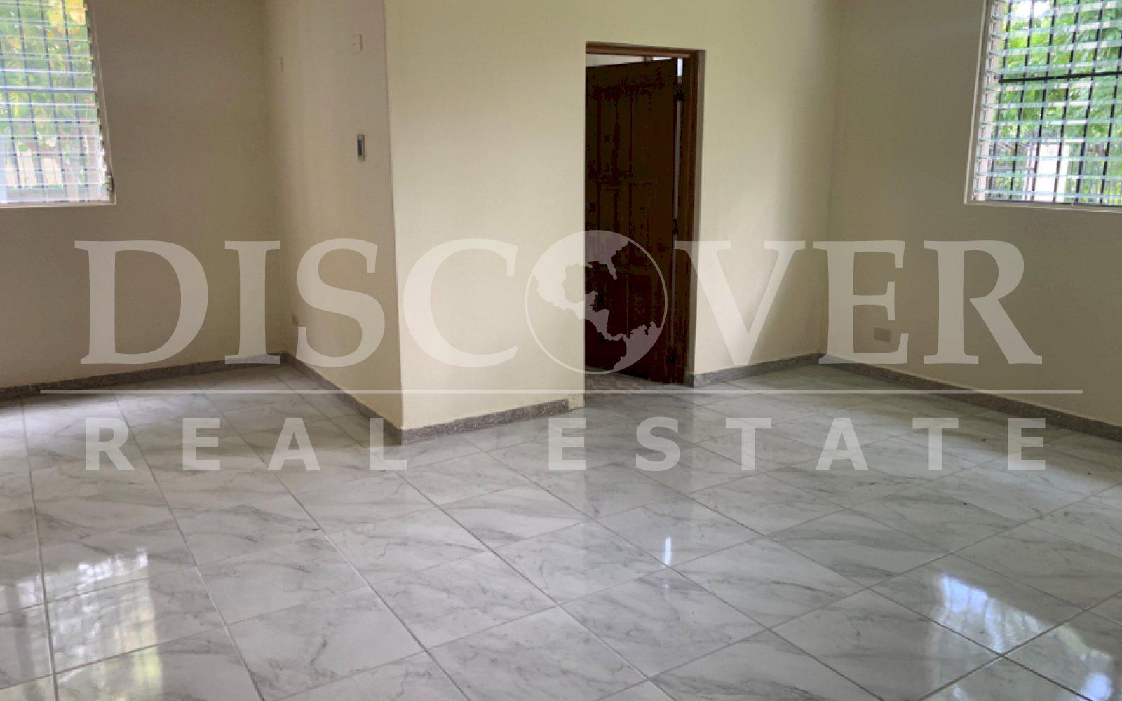 https://images.discovernica.com/propiedad/1600/dvedvedsvsdv.jpg